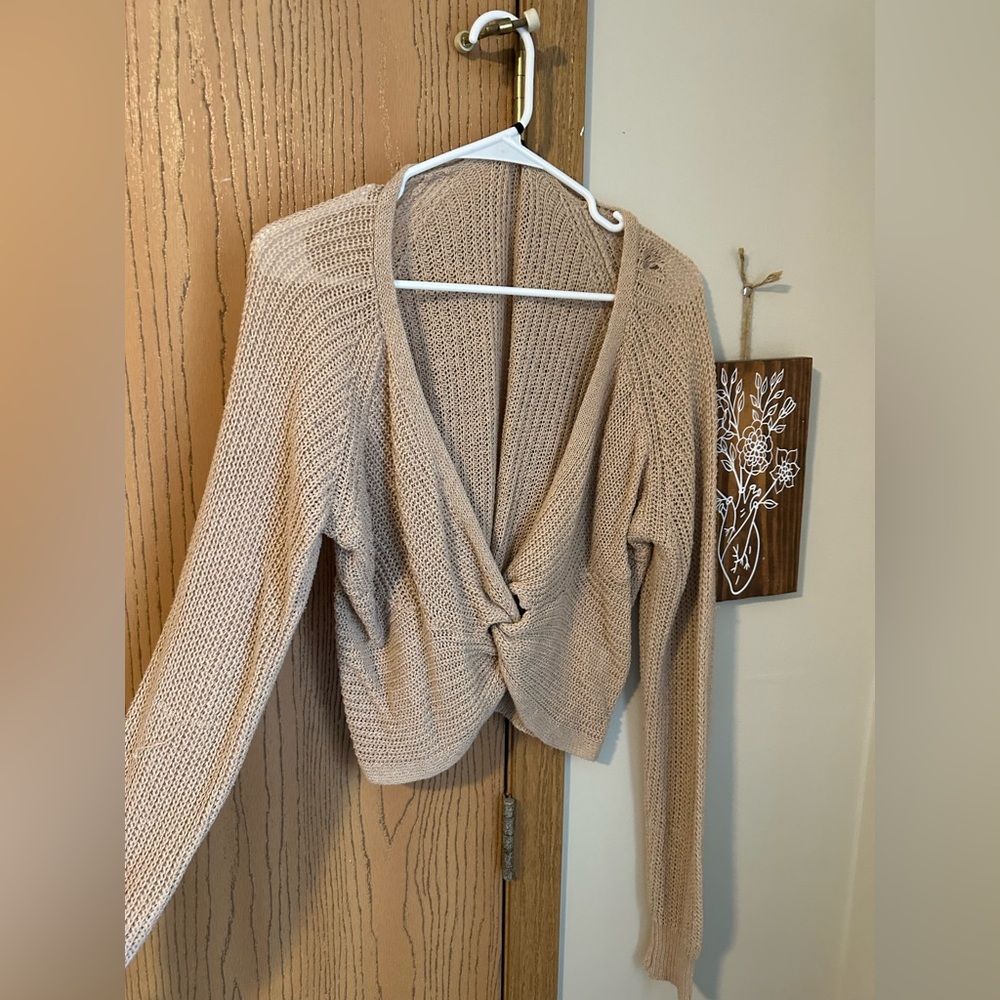 Reversible sweater